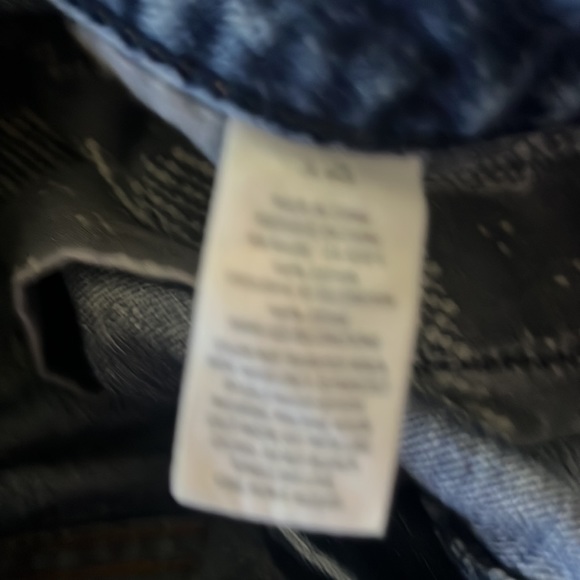 American Eagle Jean Shorts - Picture 5 of 5